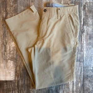 Under Armour Pants Mens Size 32x30 Golf Performance Chinos/Khaki - Straight